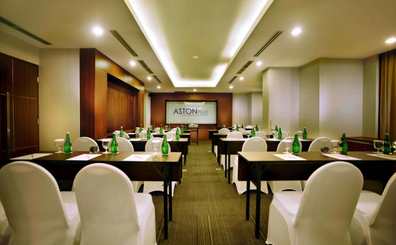 Meeting Room di Aston Pluit Hotel and Residence