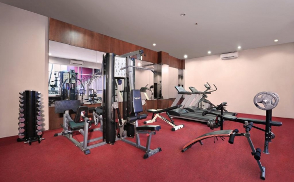 Gym di Aston Tanjung City Hotel
