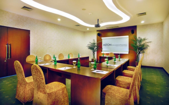 Meeting room di Aston Tanjung Pinang