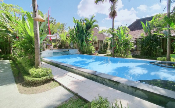 Swimming Pool di Bali Dream Resort