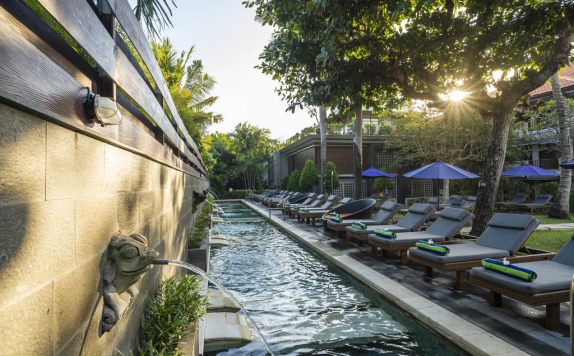 Swimming Pool di Bali Dynasty Resort