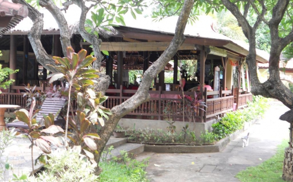 Eksterior di Bali Lovina Beach Cottages