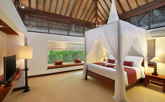 Tampilan Bedroom Hotel di Bali Niksoma Boutique Beach resort
