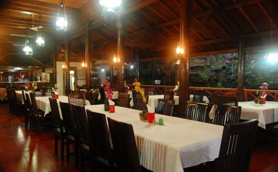 Restaurant di Batik Yogyakarta Hotel