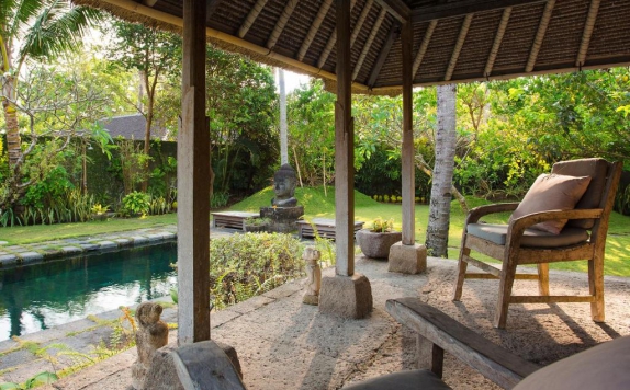 Pool View di Belong Dua Villa Seseh