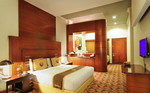 Guest Room di Bidakara Grand Savoy Homann Hotel