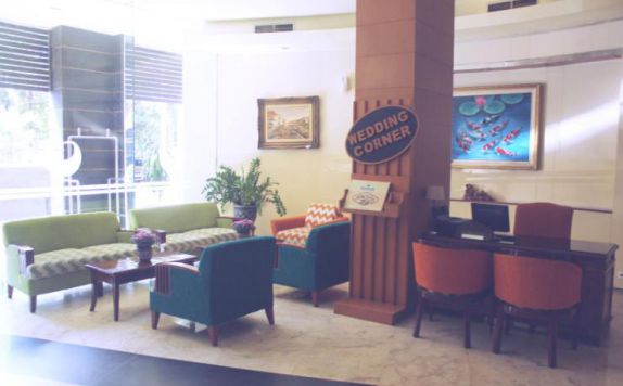 Lobby di Bisanta Bidakara Hotel