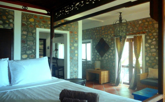 Guest room di Breveazurine Lagoon Resort