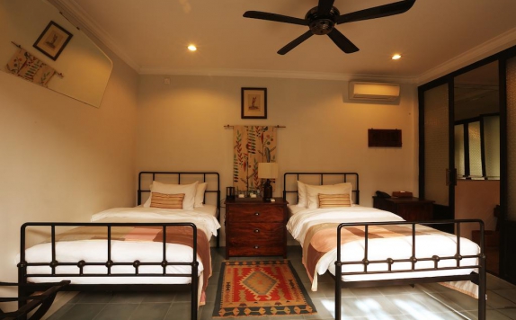 Guest Room di Brown Feather Hotel