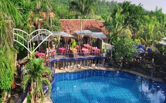 Swimming Pool di Bukit Daun Hotel and Resort