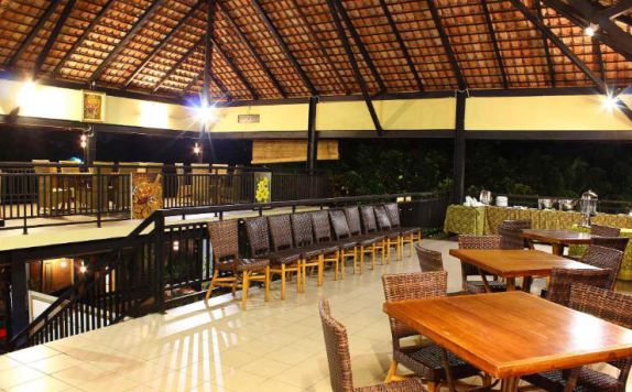 Restaurant di Bumi Cikeas Hotel - Convention & Resort
