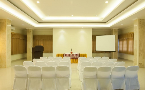 Meeting Room di Catur Adi Putra by Shailendra