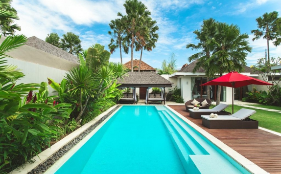 Swimming Pool di Chandra Bali Villas