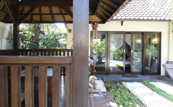 Tampilan Eksterior Hotel di Chantal Villas Bali