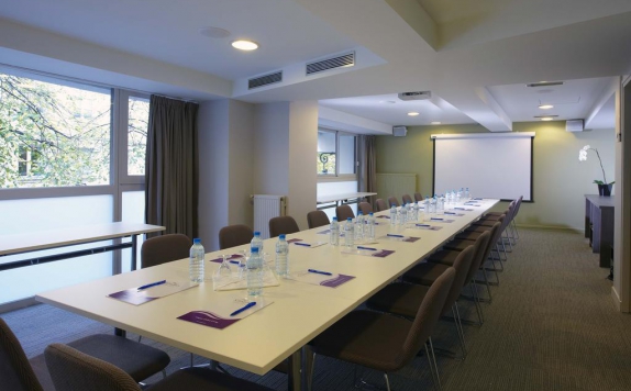 meeting room