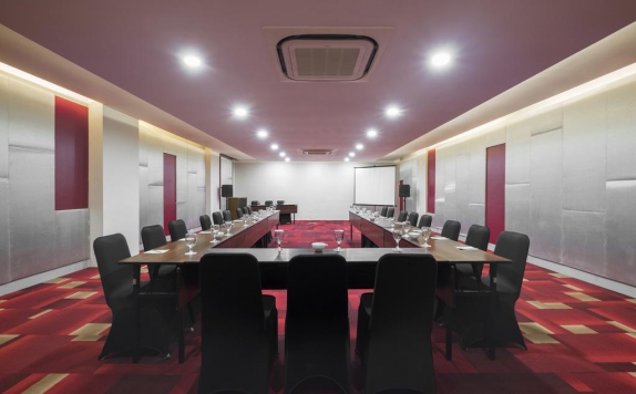 Meeting room di Citadines Royal Bay Makassar