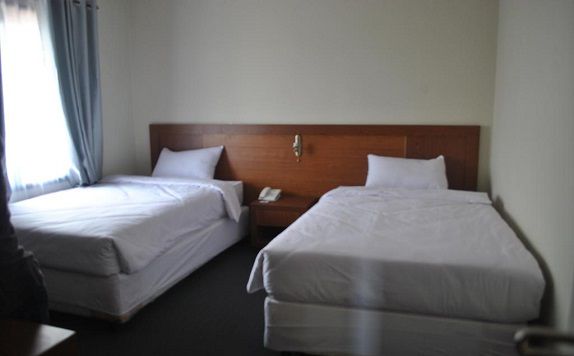 twin bed di CITY HOTEL KENDARI