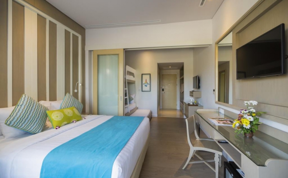 Tampilan Bedroom Hotel di Club Bali Mirage Resort
