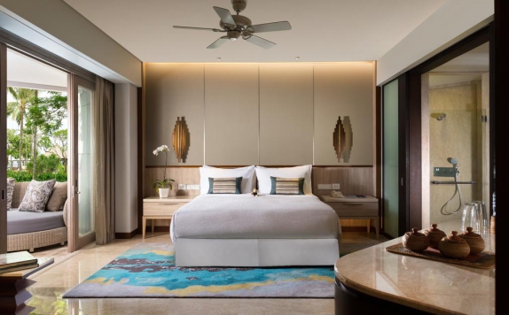 Guest Room di Conrad Bali Suites and Villas