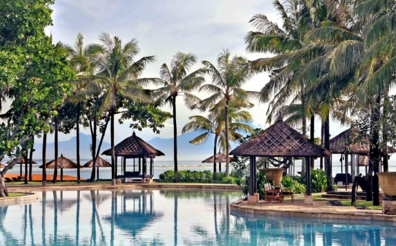Swimming pool di Conrad Bali Suites and Villas