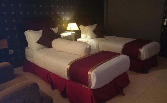 Guest Room ( Twin Bed) di Crown Hotel Tanjung Selor