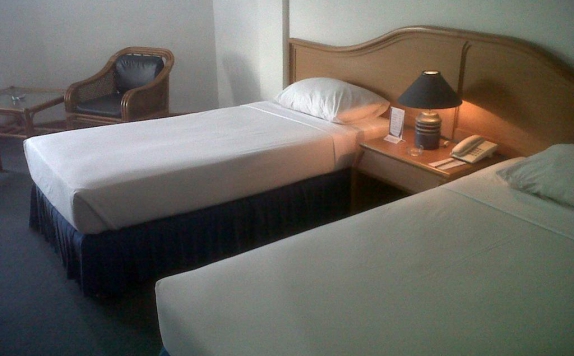 Guest Room di Crown Hotel Tasikmalaya