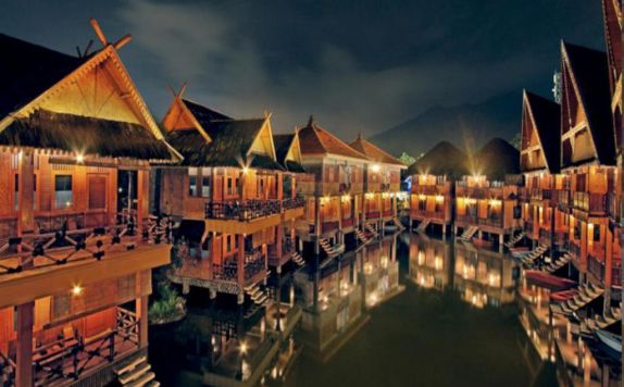 Danau Dariza Hotel & Resort