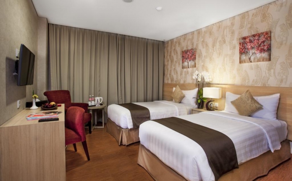 bedroom di Days Hotel and Suites Jakarta Airport (Managed By Wyndham)