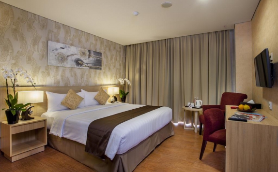 bedroom di Days Hotel and Suites Jakarta Airport (Managed By Wyndham)