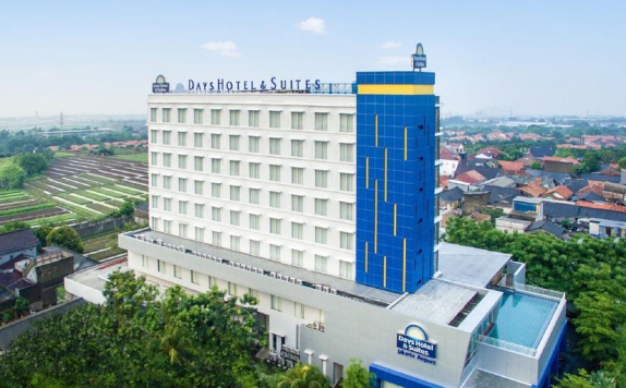 Eksterior di Days Hotel and Suites Jakarta Airport (Managed By Wyndham)