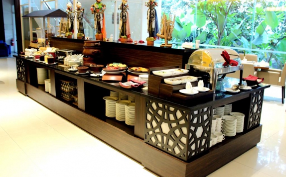 Food and Beverages di Days Hotel and Suites Jakarta Airport (Managed By Wyndham)