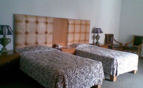 Twin Bed Room Hotel di D Cokro