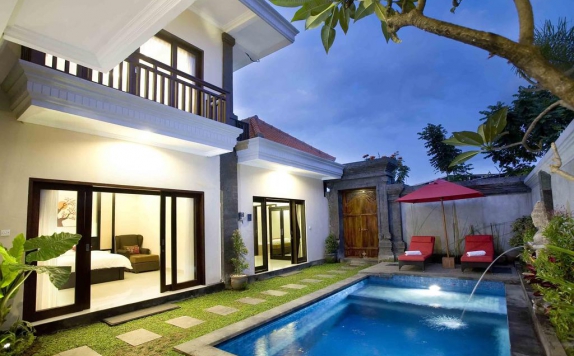 swimming pool di De' Bharata Bali Villas