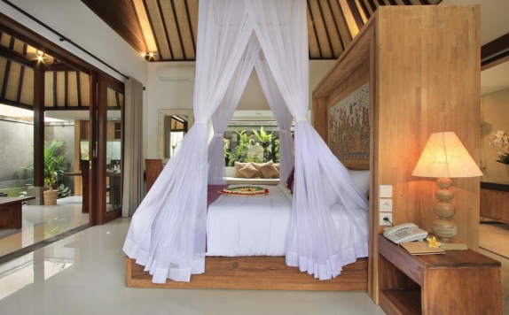Tampilan Bedroom Hotel di Dedari Kriyamaha Villas