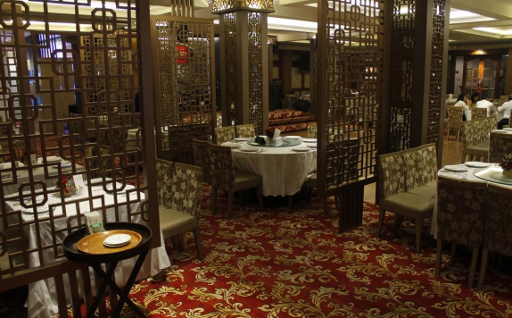 Restaurant di Diamond Hotel