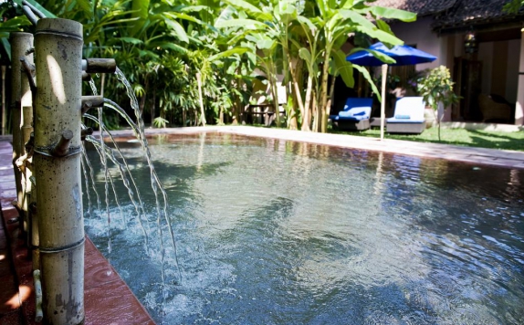 swimming pool di D Omah