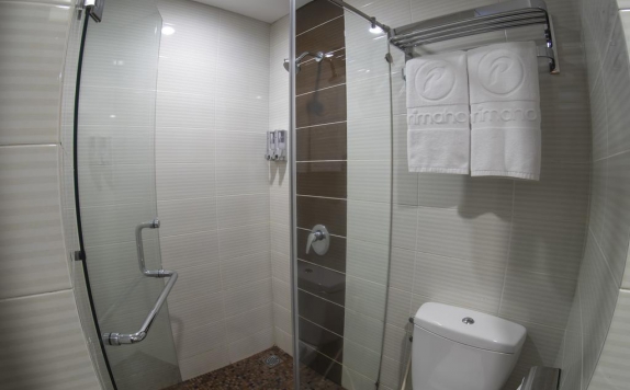 Bathroom di D Prima Hotel Airport 1A