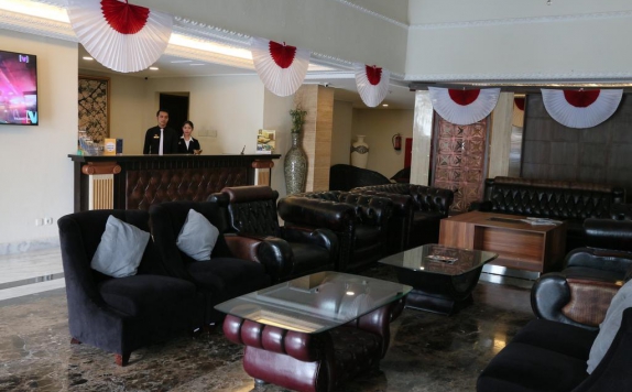lobby di D Senopati Malioboro Grand Hotel