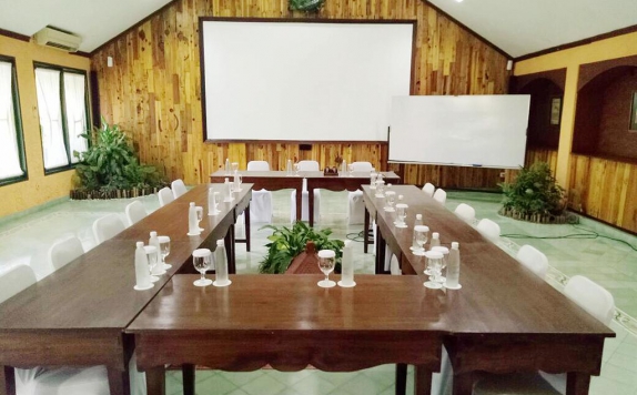 Meeting room di Dusun Jogja Village Inn