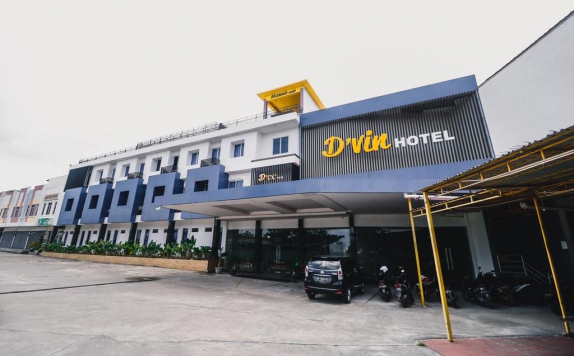 Eksterior di D Vin Hotel Tanjung Uncang Batam