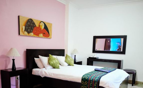 Bedroom di Ellies Hotel