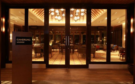 Lounge di El Royale Hotel and Resort