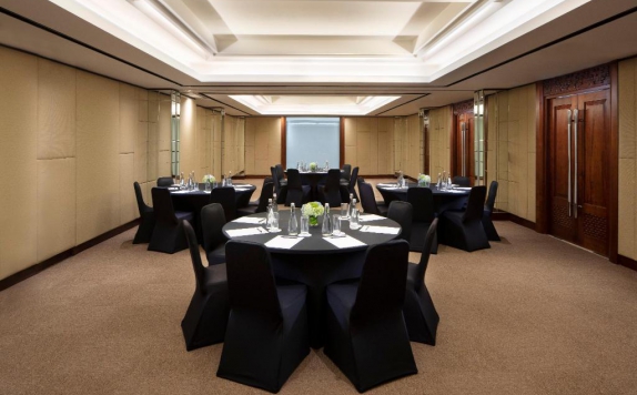 meeting room di Fairfield by Marriott Bali Legian