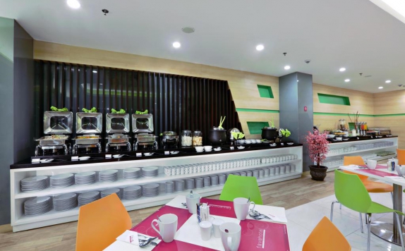 Restaurant di Favehotel Olo Padang
