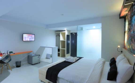 Tampilan Bedroom Hotel di Fizz Hotel Lombok
