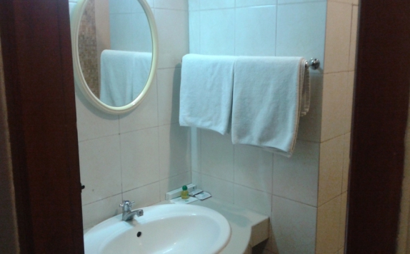 Bathroom di Hotel Fortuna
