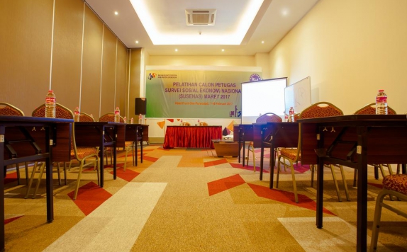 Functional Hall di Front One Hotel Purwodadi