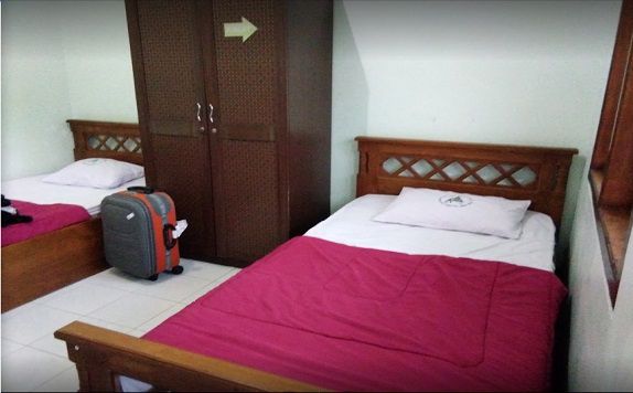 Guest Room di Gang Guest House & Resto
