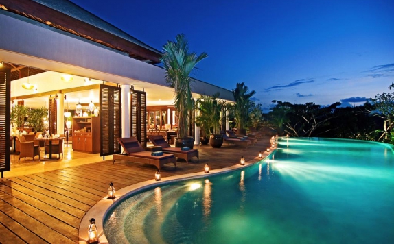 Swimming Pool di Gending Kedis Luxury Villas