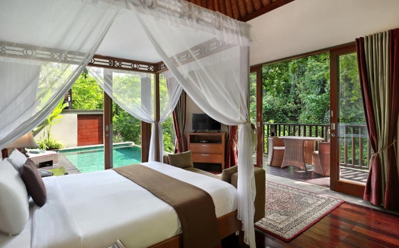 Tampilan Bedroom Hotel di Gending Kedis Luxury Villas